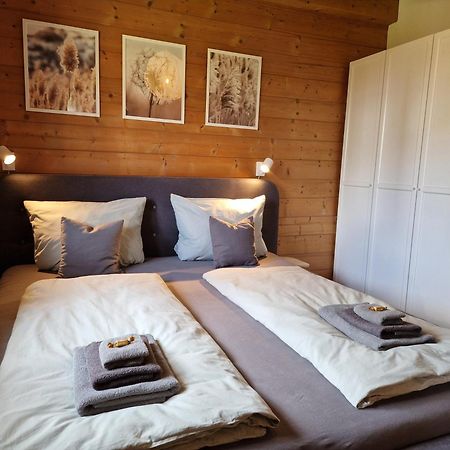 Helle Und Idyllische 2 Zimmer Wohnung Am Rande Von Berlin Extérieur photo
